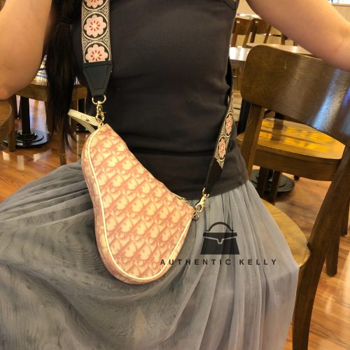 85B43AAA-924C-4896-B441-1ACA1C22B384